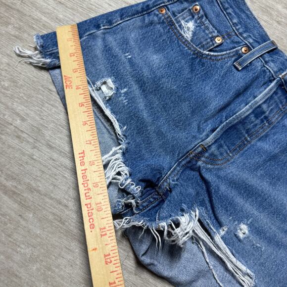 Levi's 501 Premium Denim Shorts Women's 25 Distressed Medium Wash Button Fly - Picture 6 of 8